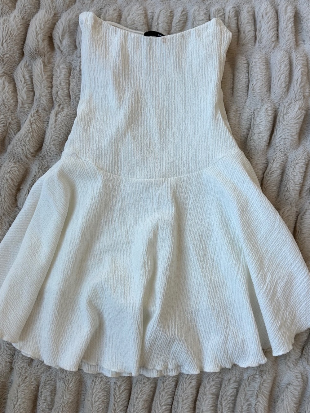 Bershka Strapless White Mini Dress